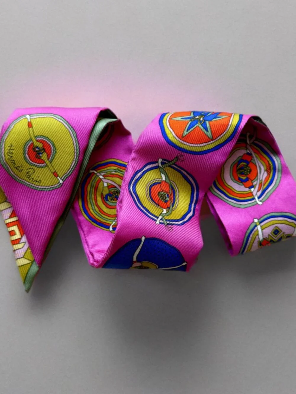 Hermes Pink Fuchsia Belles du Mexique Silk Twilly Scarf